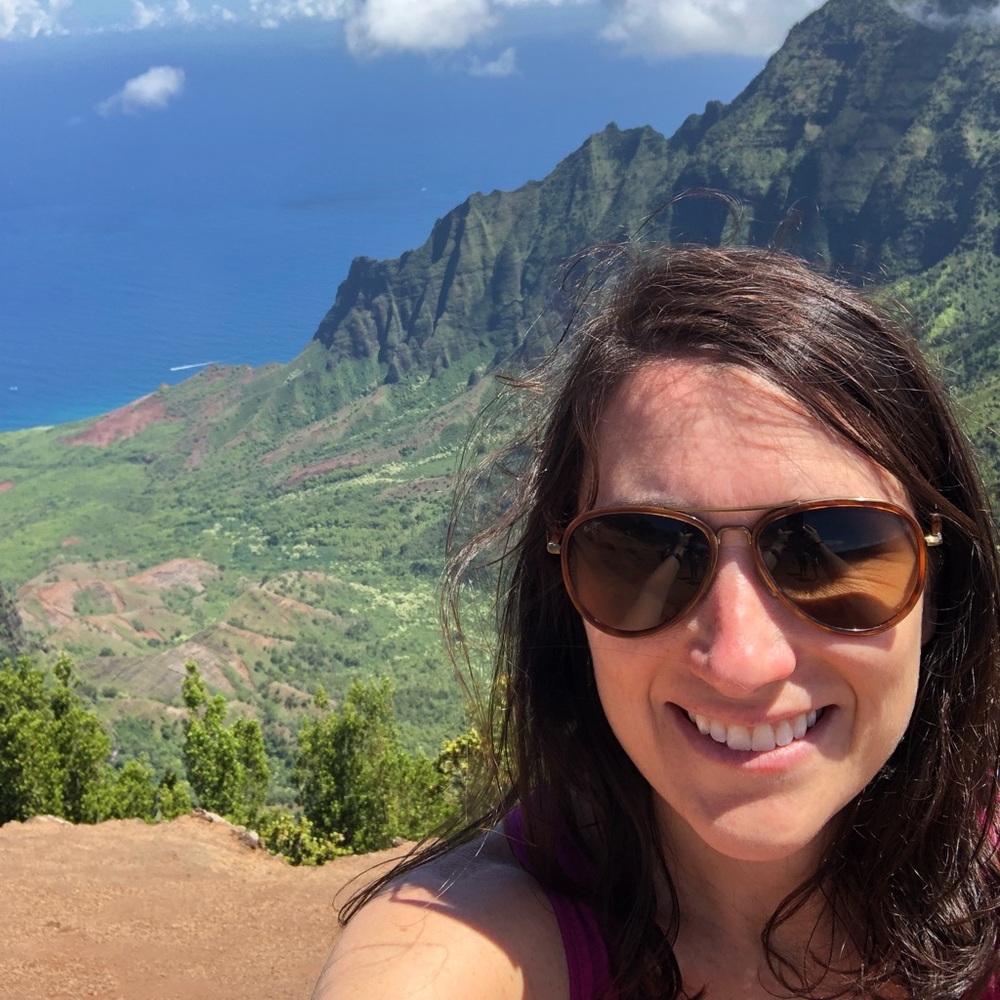 Meet your Posher, Brooke